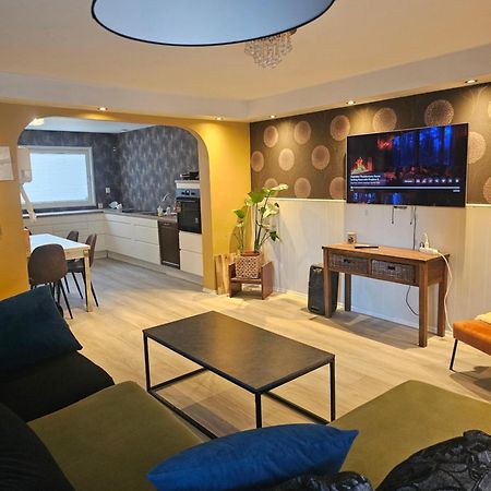 Full Privacy Townhome In Oslo With Wifi 外观 照片