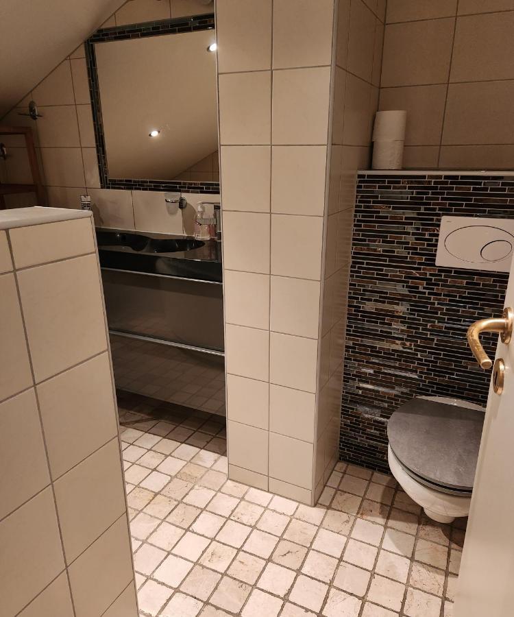 Full Privacy Townhome In Oslo With Wifi 外观 照片