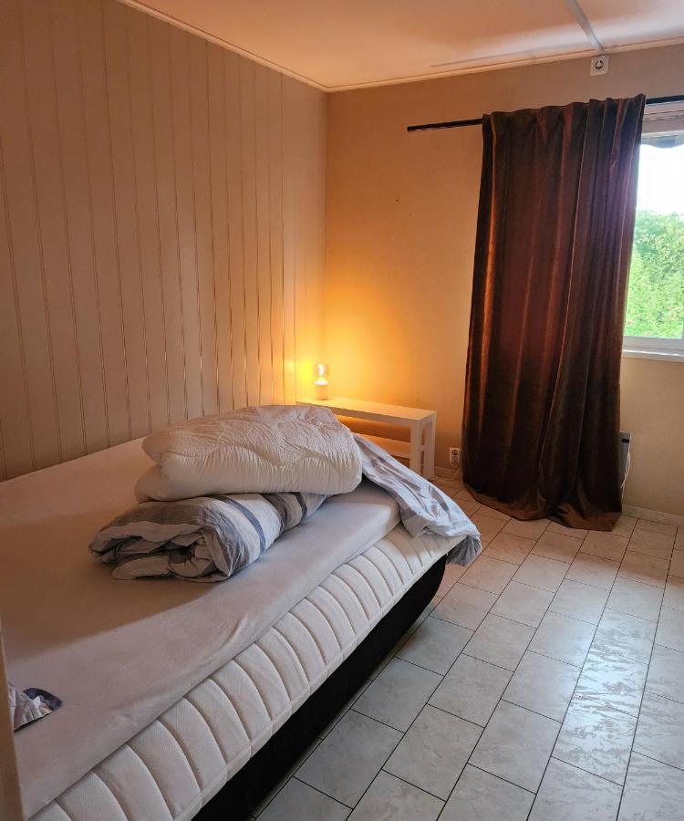 Full Privacy Townhome In Oslo With Wifi 外观 照片