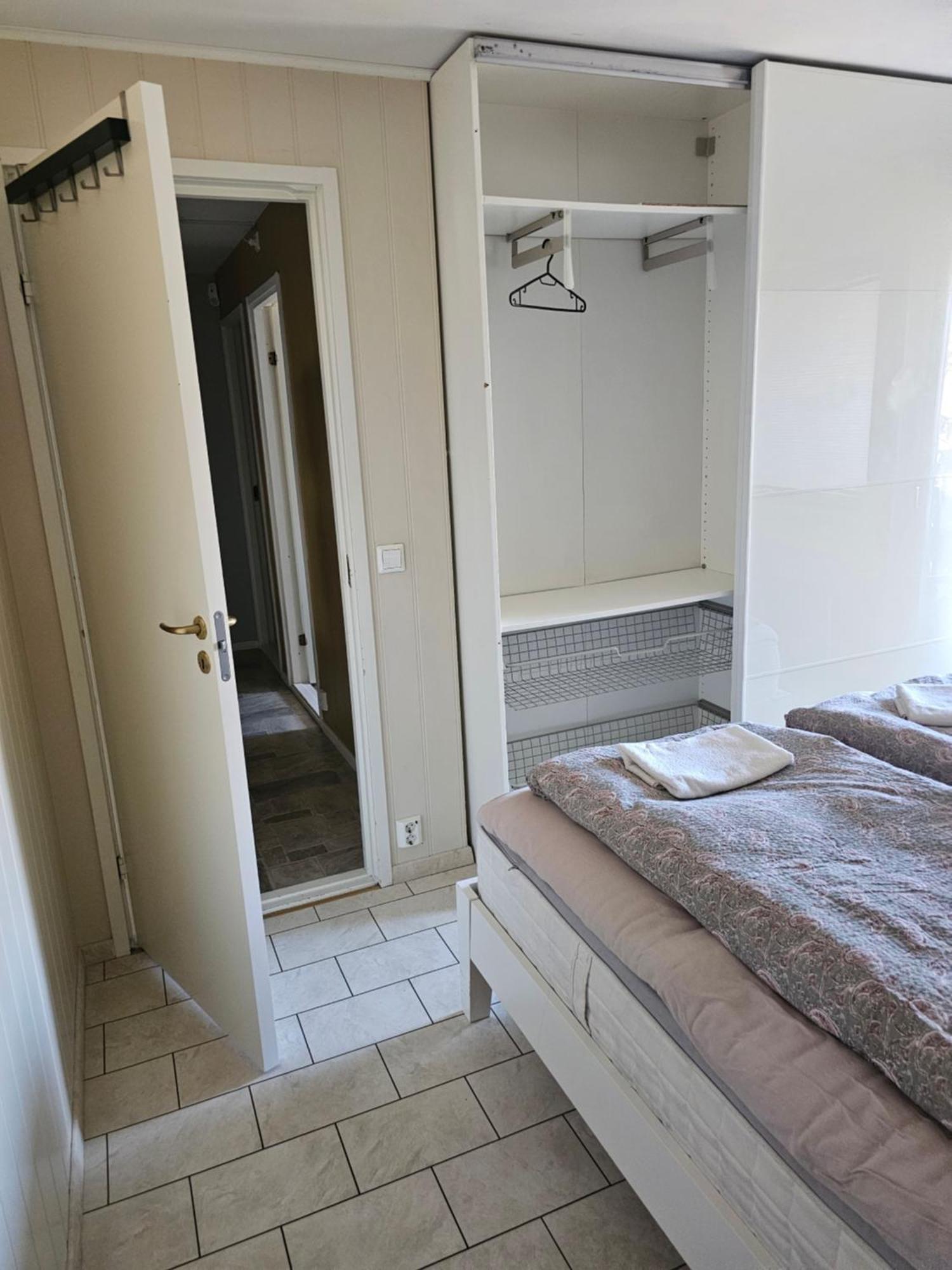 Full Privacy Townhome In Oslo With Wifi 外观 照片