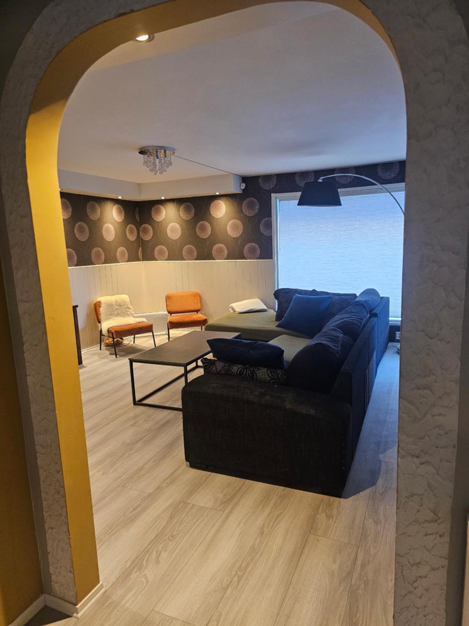 Full Privacy Townhome In Oslo With Wifi 外观 照片